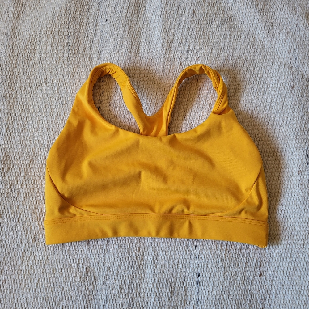 Athleta Ultimate Bra in Radiant Sunrise in Small